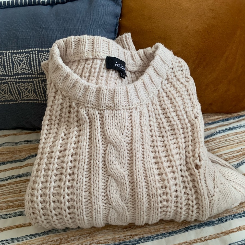 VICI Sweater